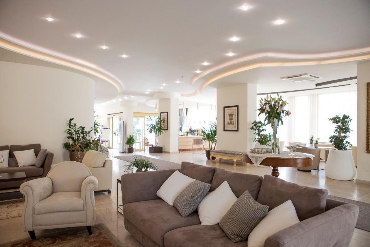 Hotel Nettuno Cervia Luaran gambar
