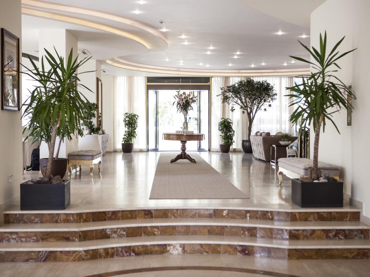 Hotel Nettuno Cervia Luaran gambar