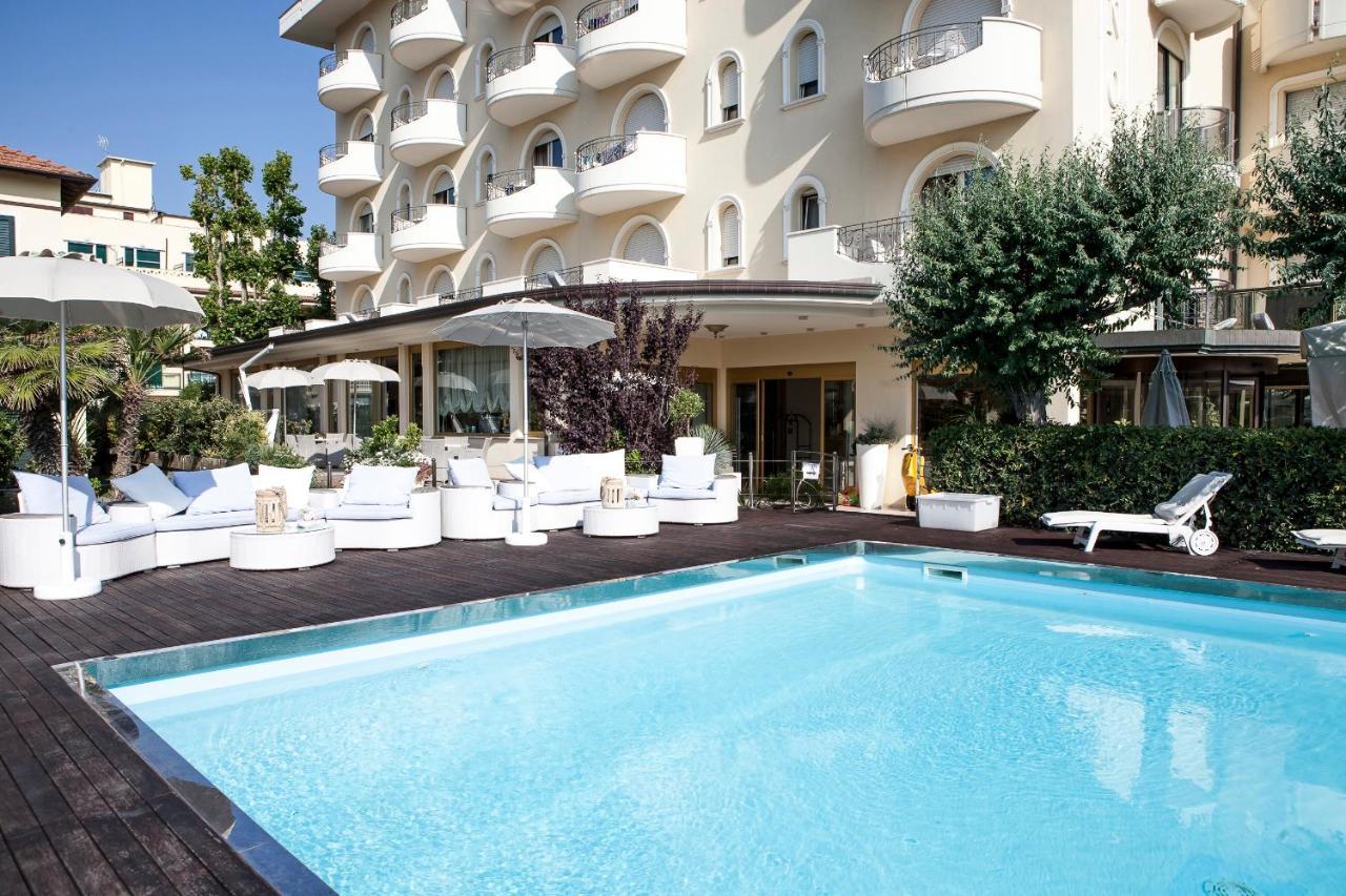 Hotel Nettuno Cervia Luaran gambar