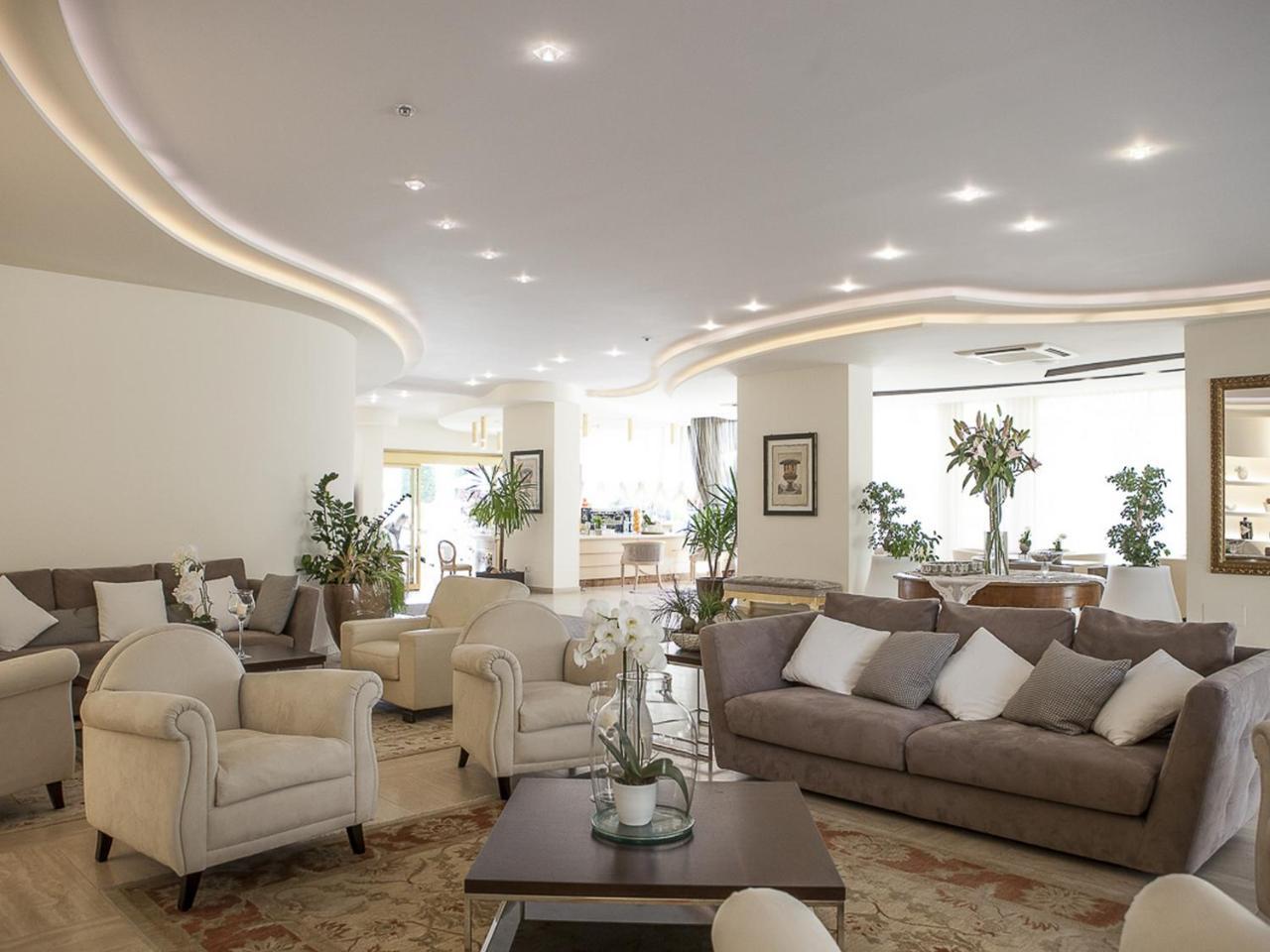 Hotel Nettuno Cervia Luaran gambar
