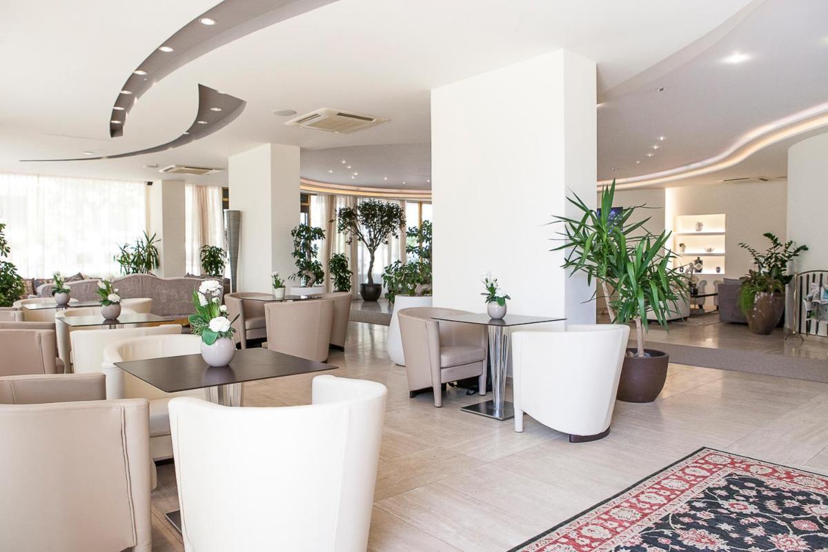 Hotel Nettuno Cervia Luaran gambar