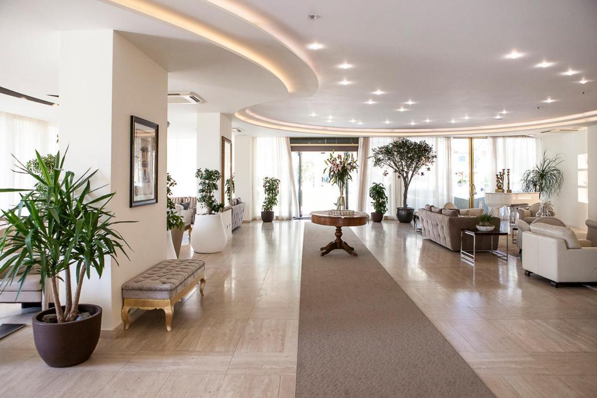 Hotel Nettuno Cervia Luaran gambar
